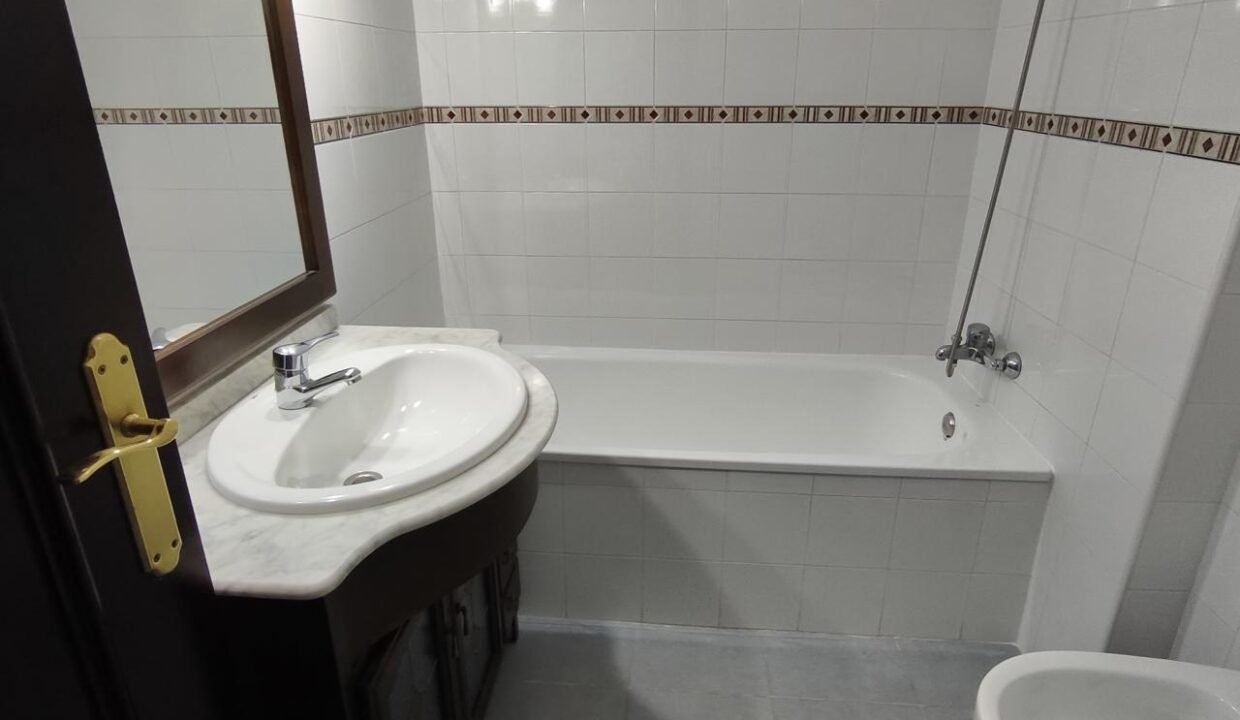 4159019-0ceabccb