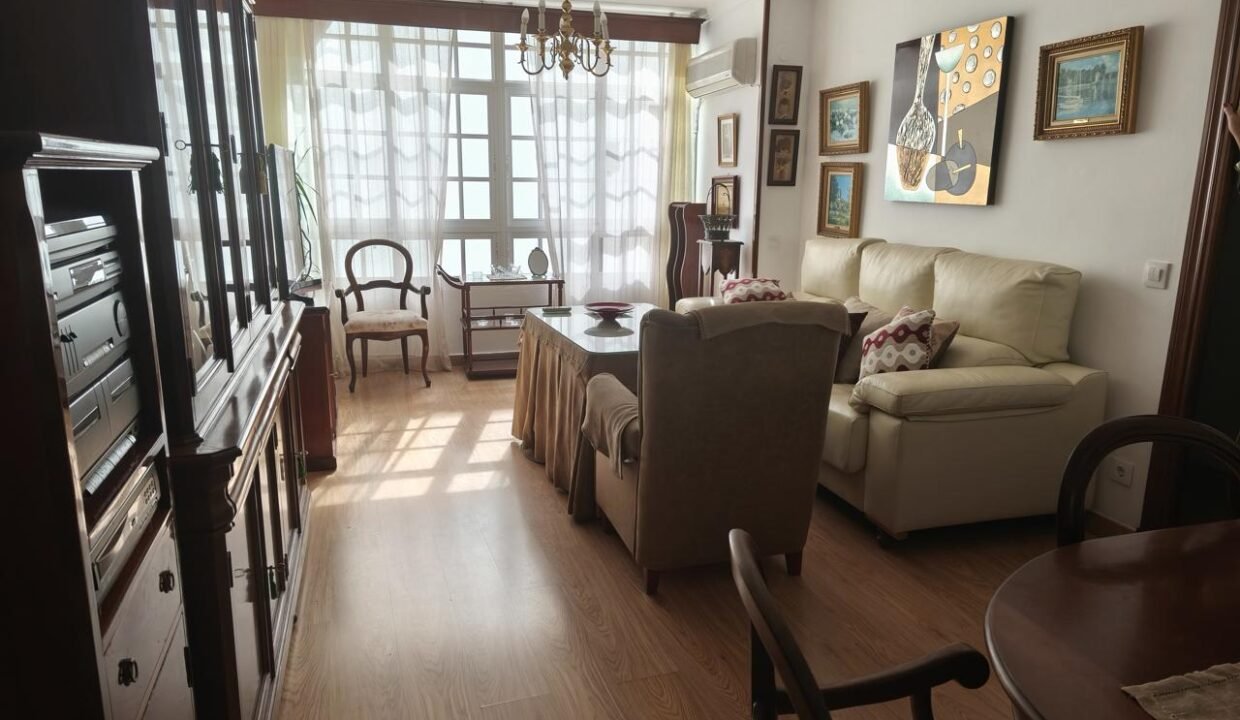 4193084-39bd3d55